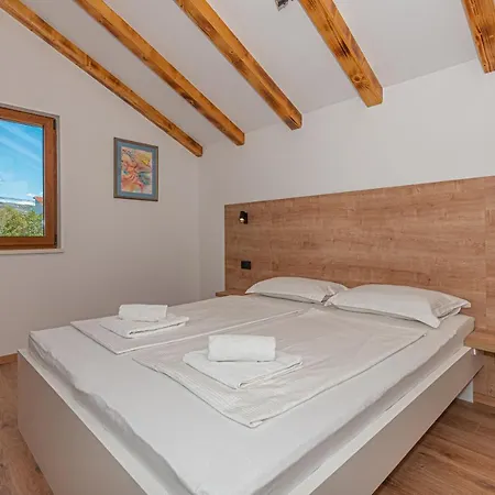 Casa Del Sol Villa Dubrava (Sibenik-Knin)