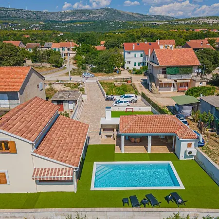 Casa Del Sol Villa